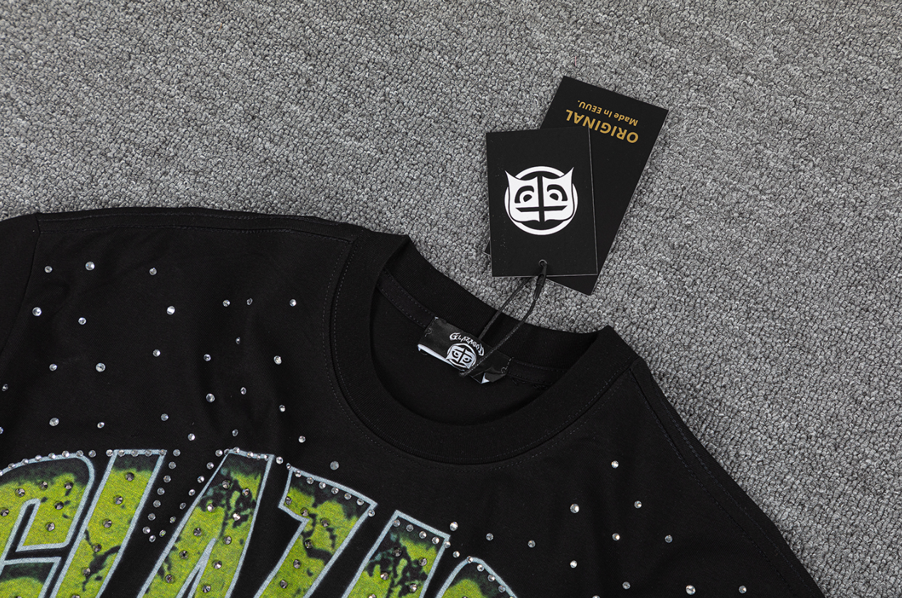 GLAZAGOD 2000 Rhinestone Cosmic Graphic T-Shirt